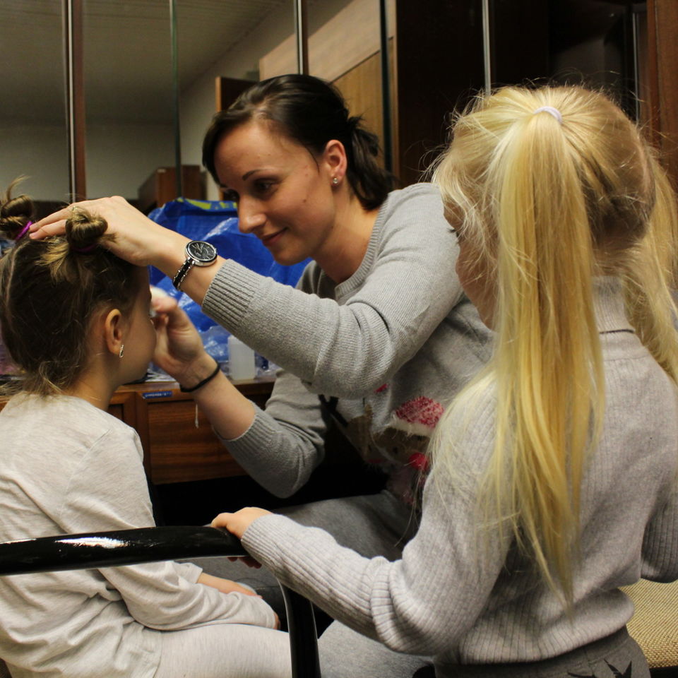 Christams Performance Time Travelling Machine