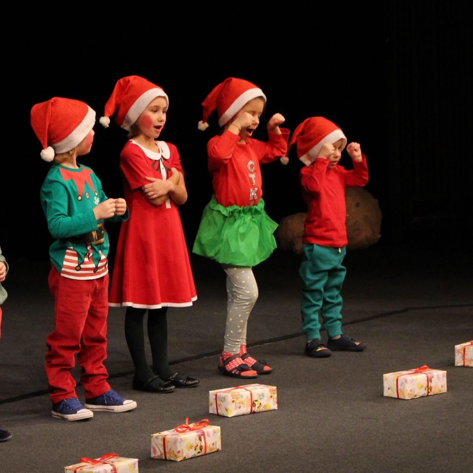 Xmas Performance Polar Express