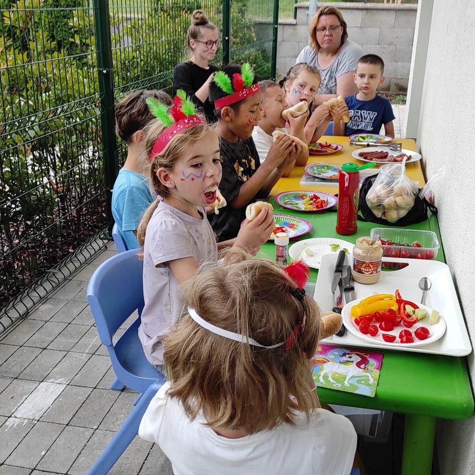 Sleepover and Trip Y1