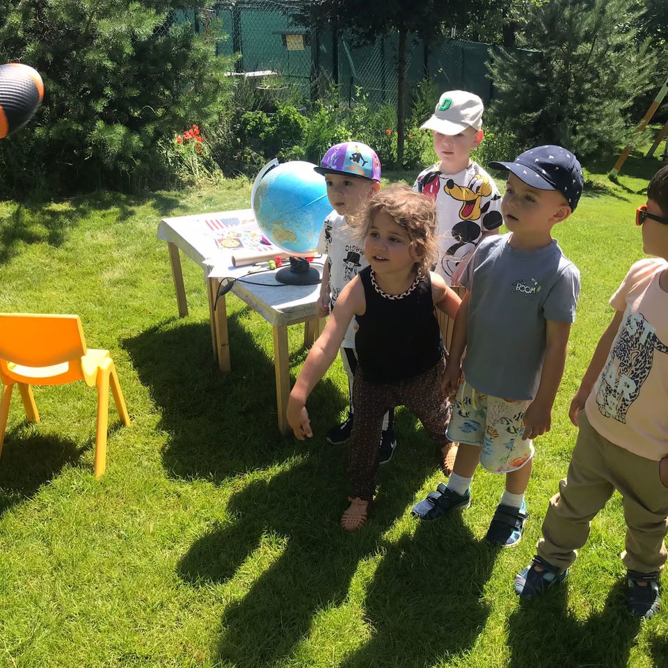 Around the World in 5 days