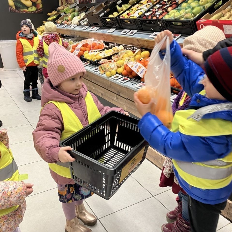 Shopping and Cooking