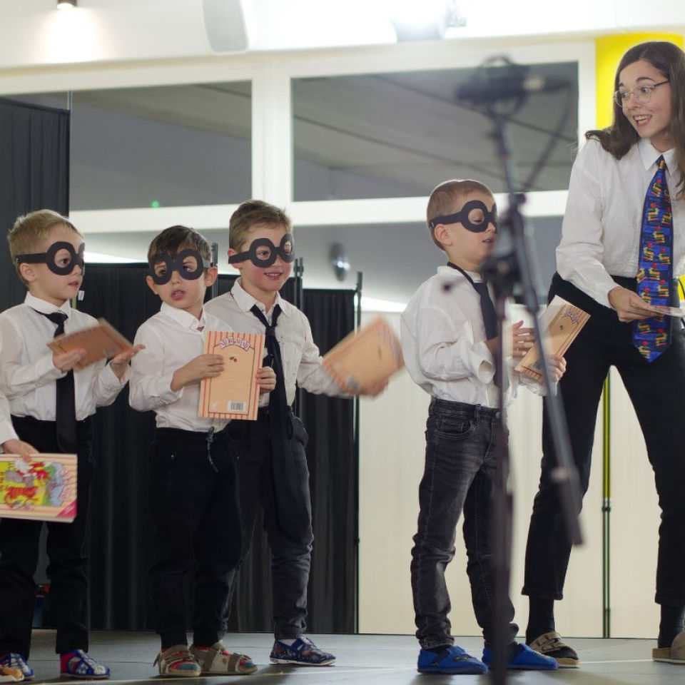 Christmas Performance - Horský park