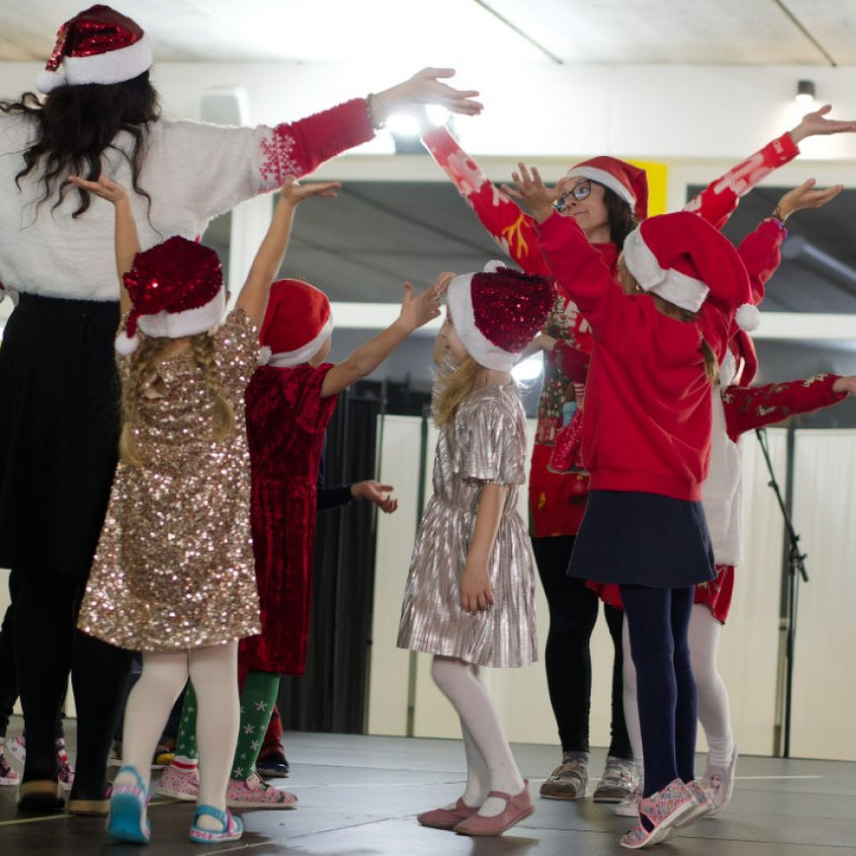 Christmas Performance - Horský park