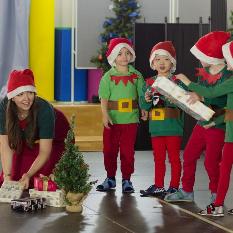 Christmas Performance - Mlynská dolina and Koliba