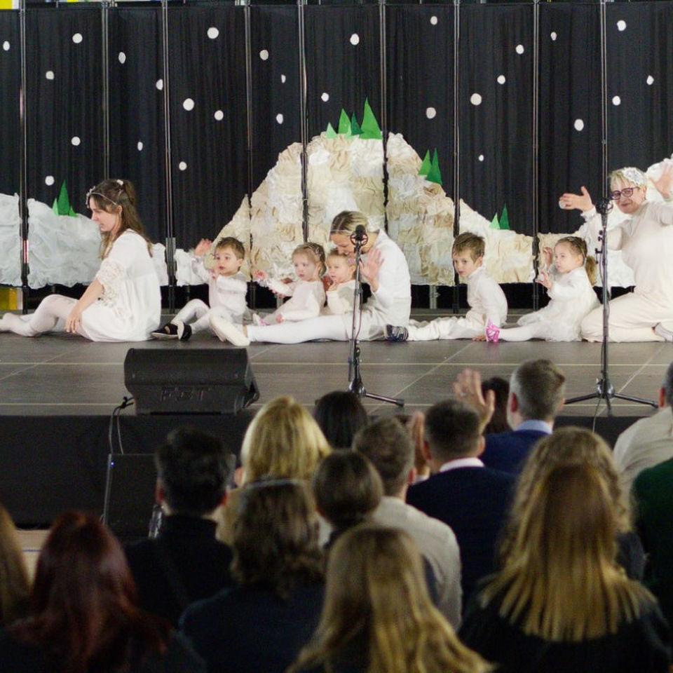 Christmas Performance - Staré mesto