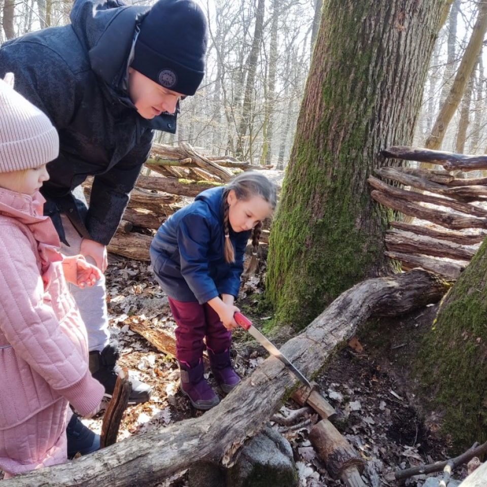 Forest school with CIS