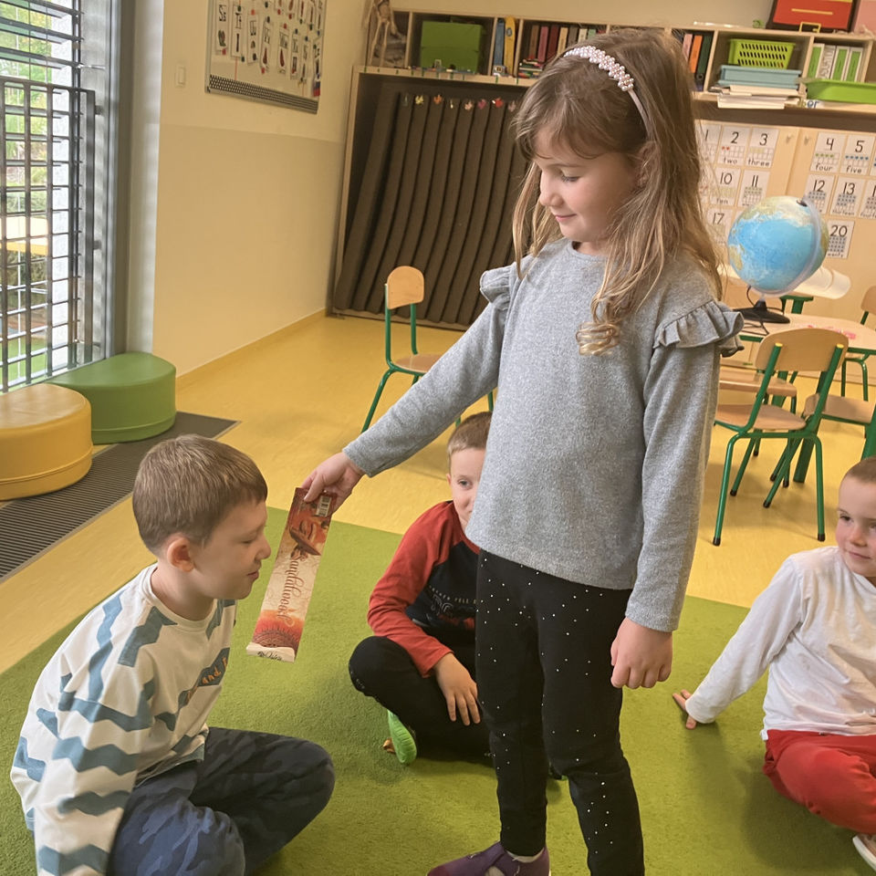 Parent project - Around the World