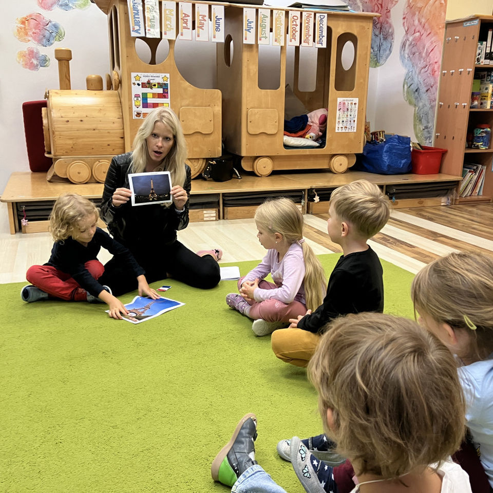 Parent project - Around the World