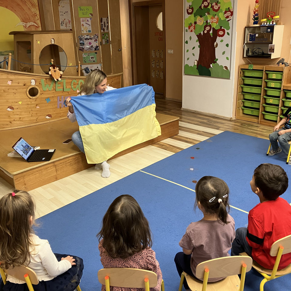 Parent project - Around the World