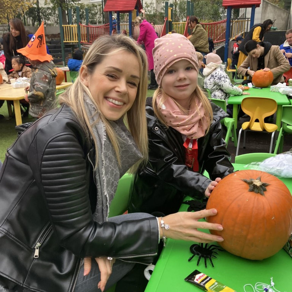 Pumpkin carving with parents