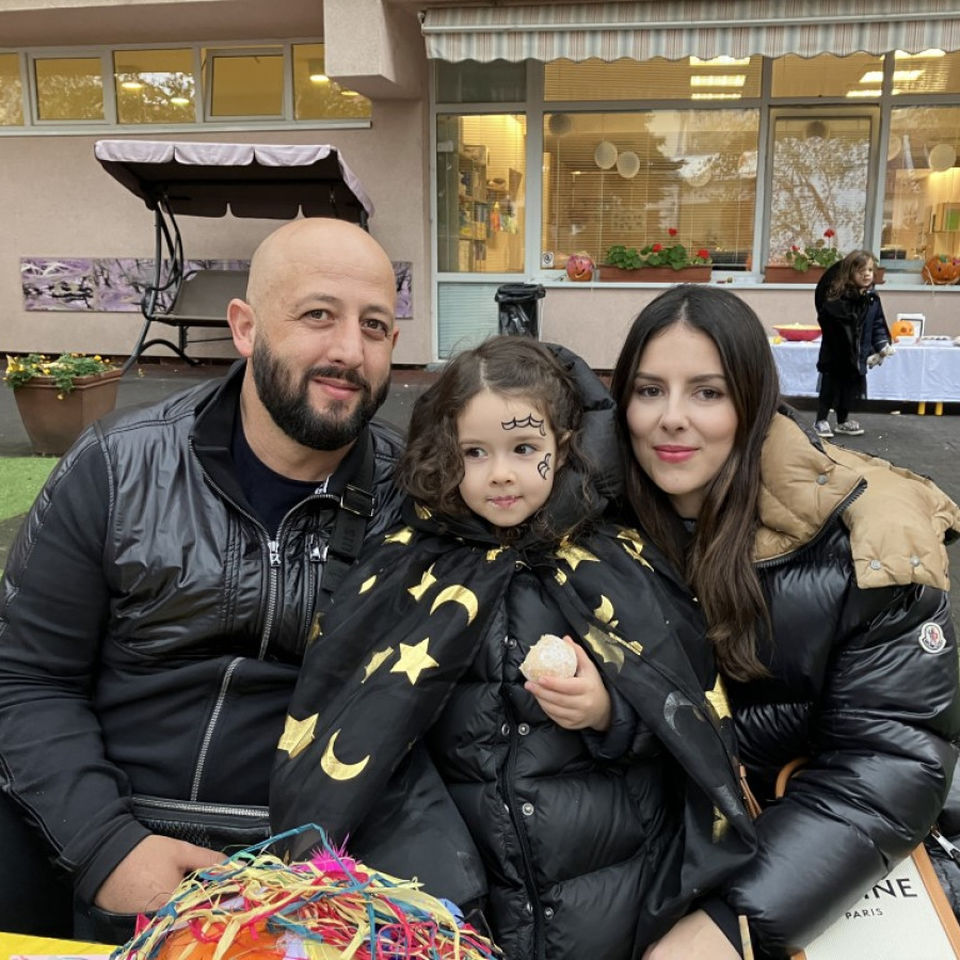 Pumpkin carving with parents