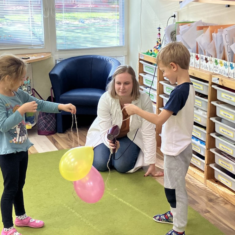 We Love Science - Scientific Experiments