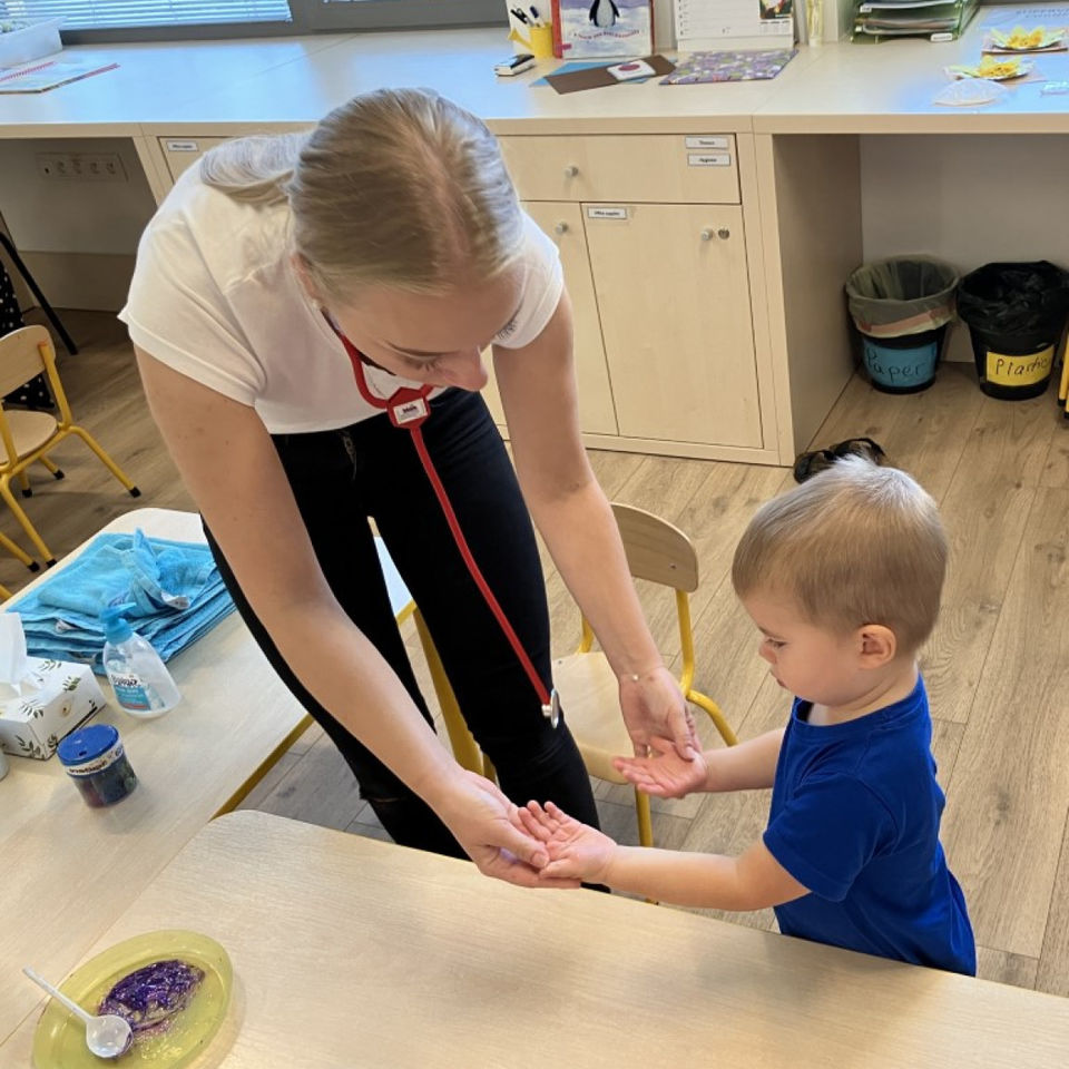 We Love Science - Scientific Experiments