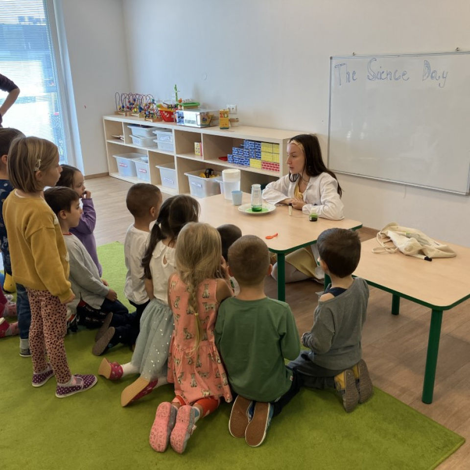 We Love Science - Scientific Experiments