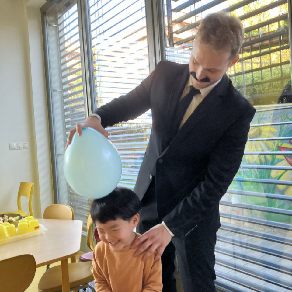 We Love Science - Scientific Experiments