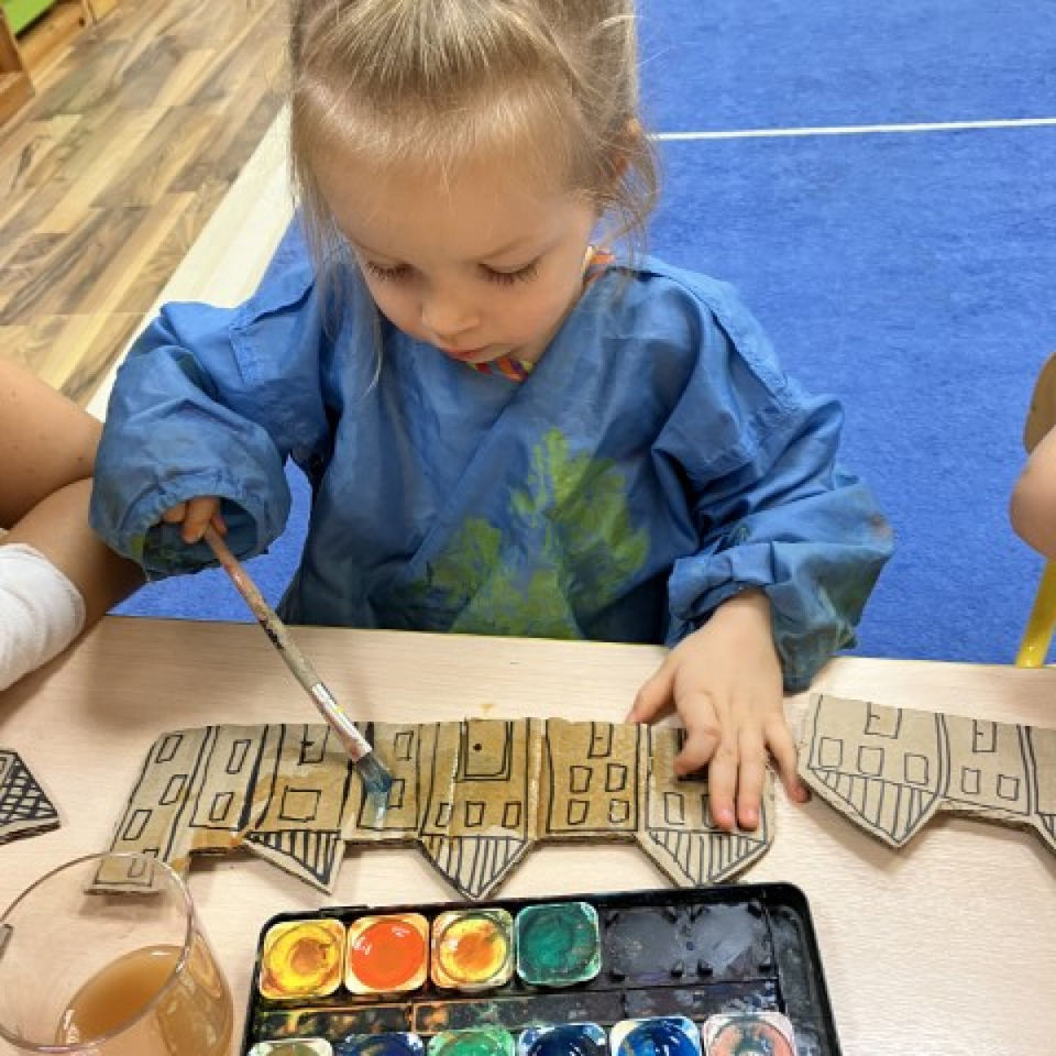 Naše mesto z kartóna