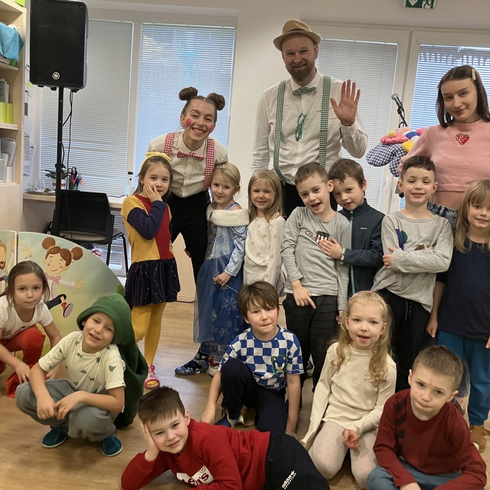 Hudba je všade naokolo