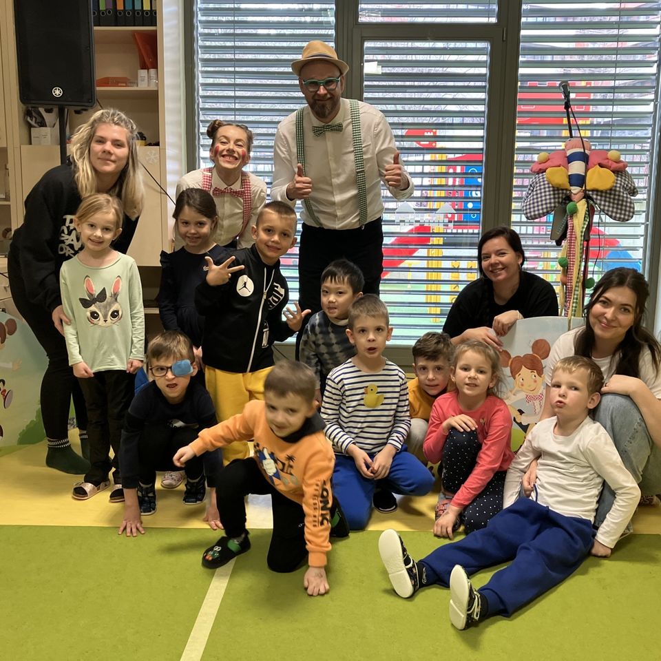 Hudba je všade naokolo