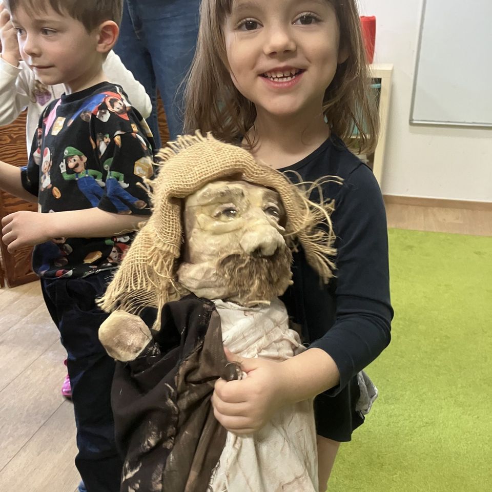 Puppet Performance "Mr. Grimm"