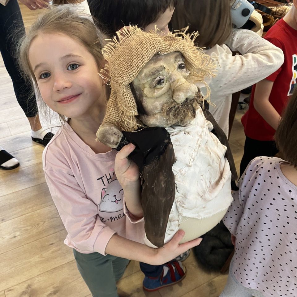 Puppet Performance "Mr. Grimm"