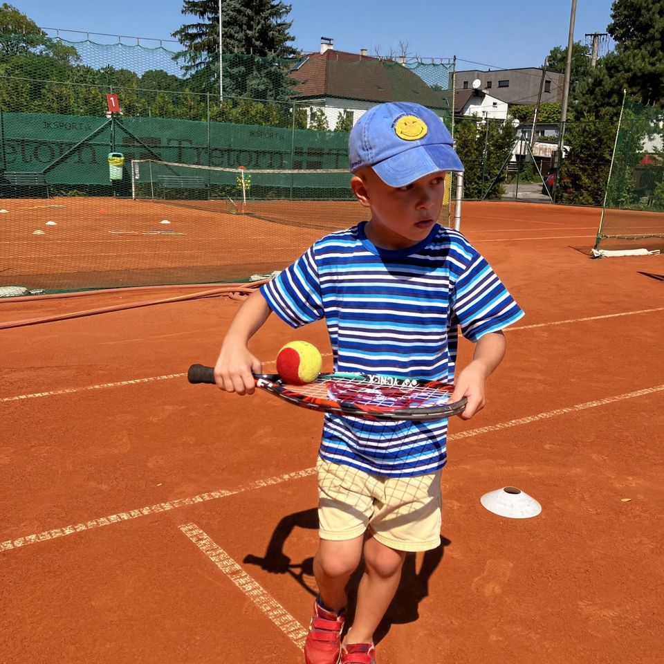 Tenisový kurz