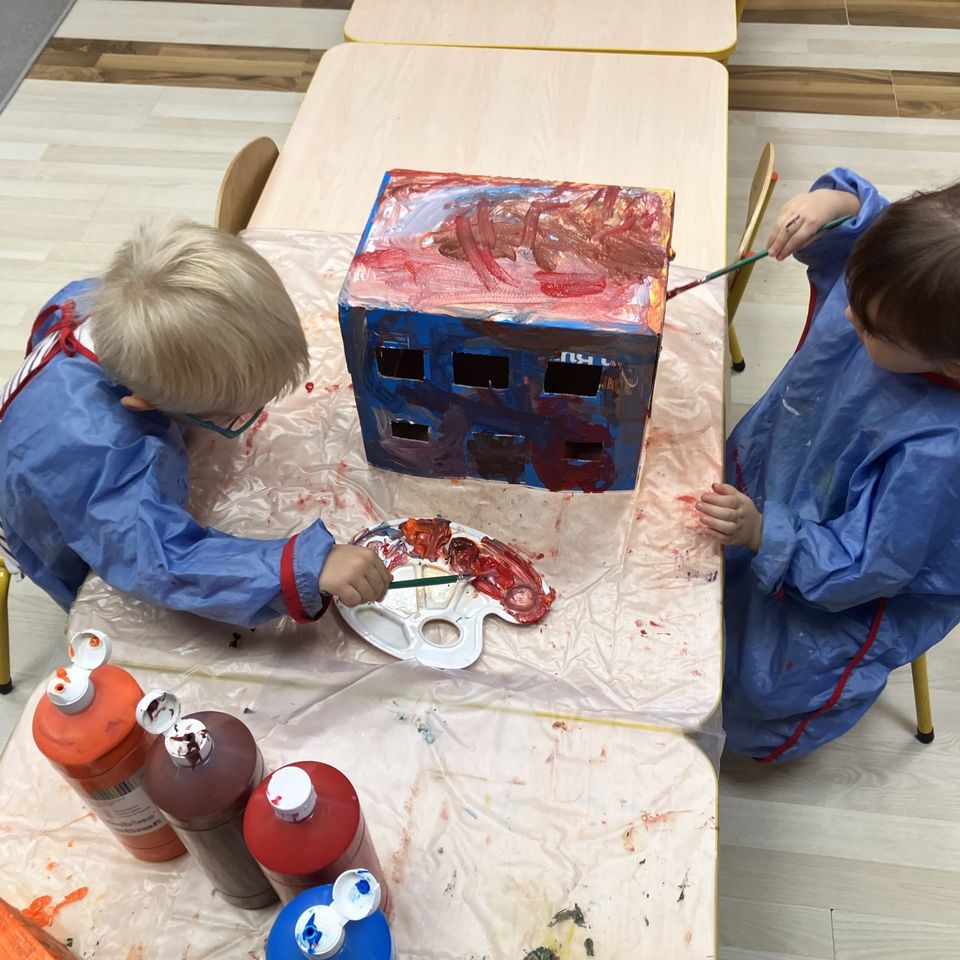 Naše mesto z kartóna