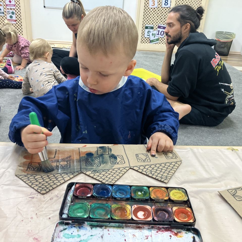 Naše mesto z kartóna