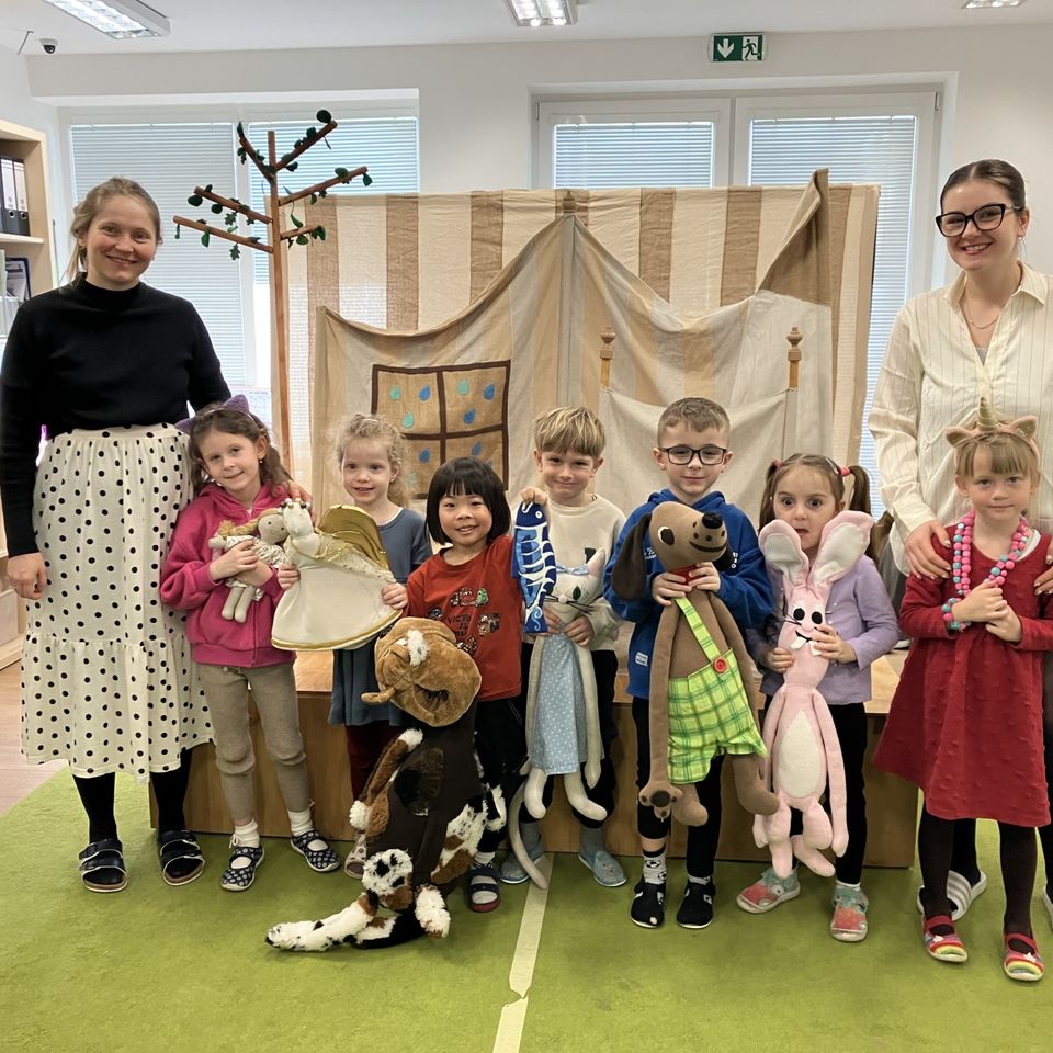 Bábkové predstavenie "O psíčkovi a mačičke"