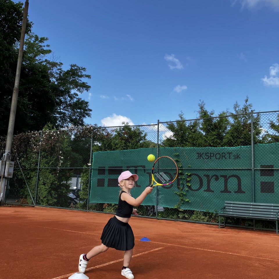 Tenisový kurz
