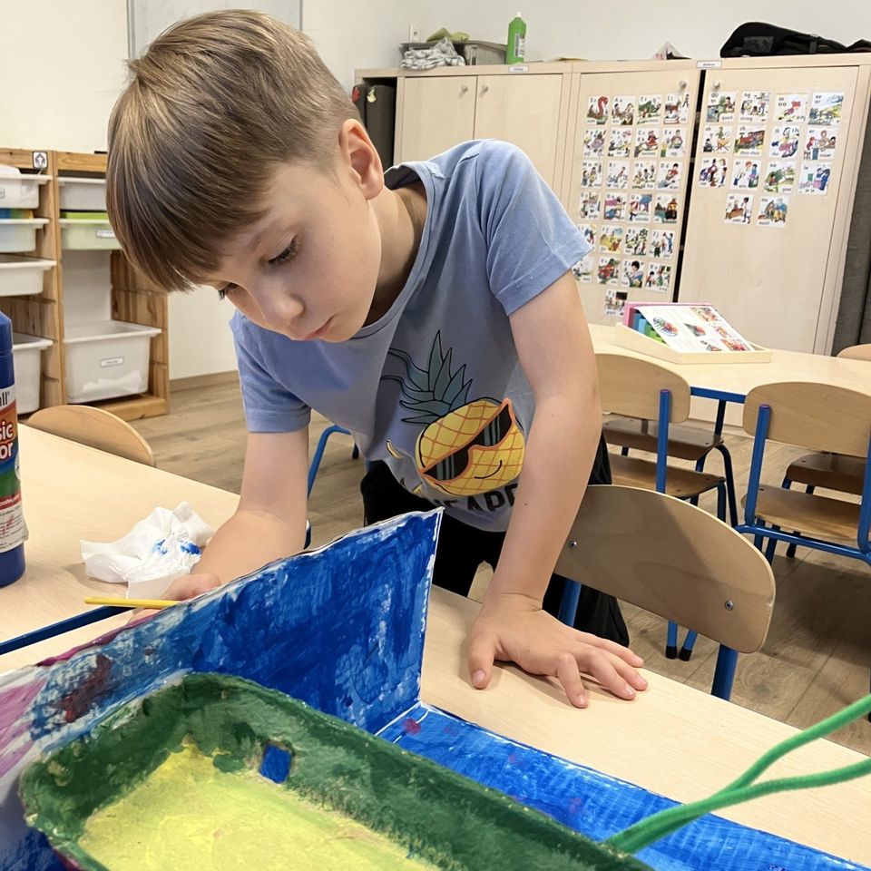 Naše mesto z papiera