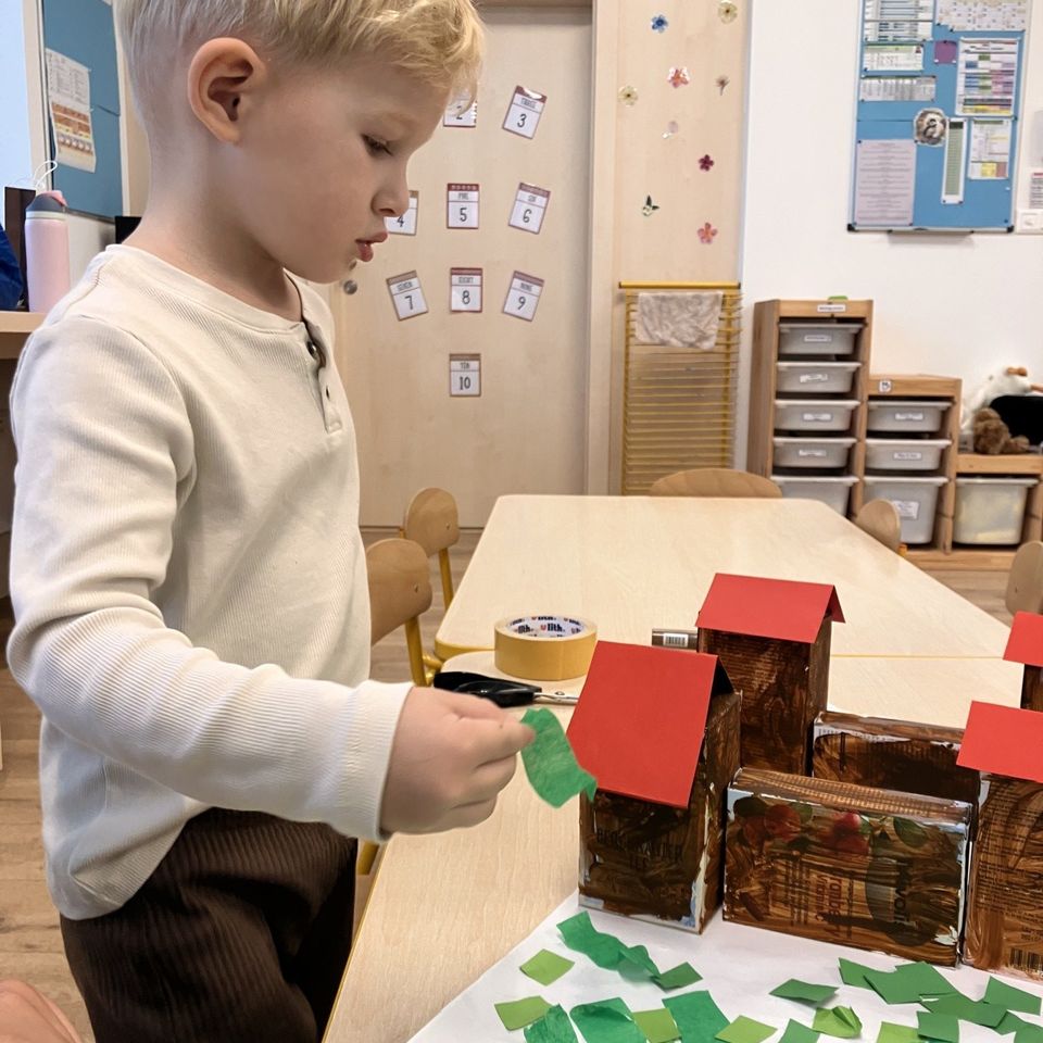 Naše mesto z papiera