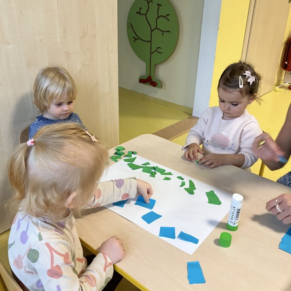 Naše mesto z papiera