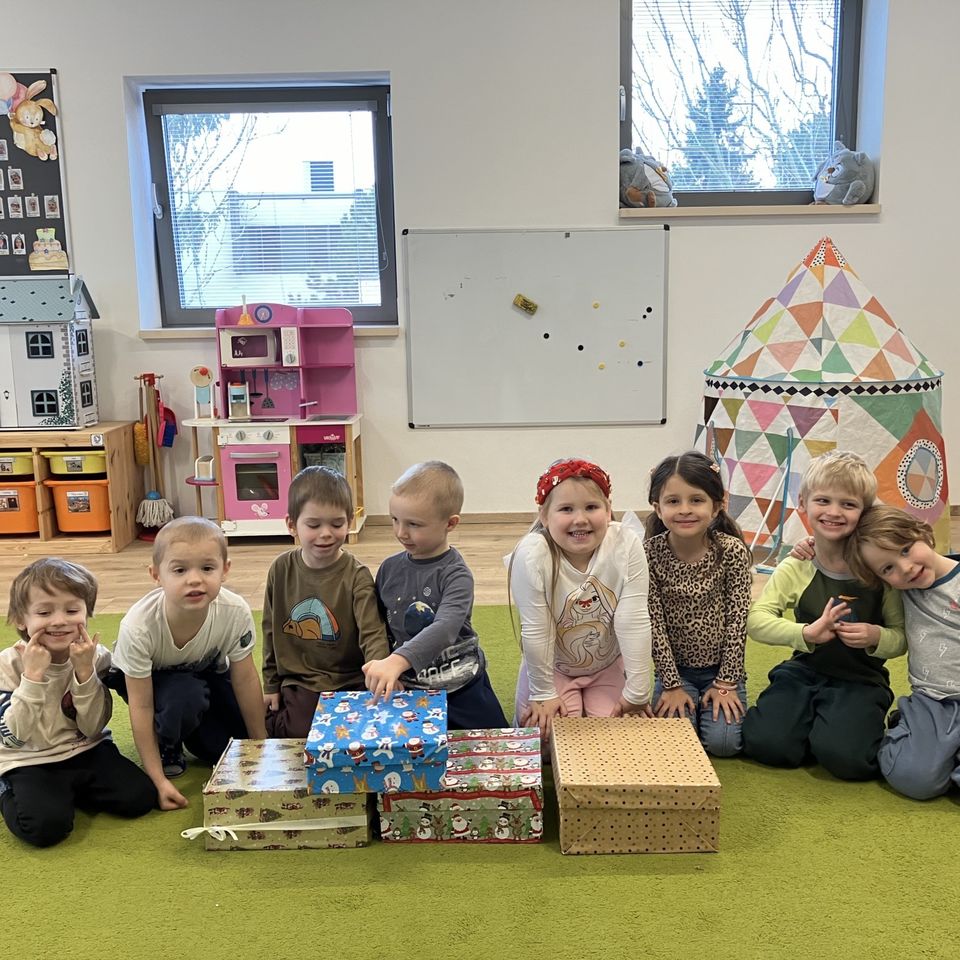 Christmas Shoebox Project