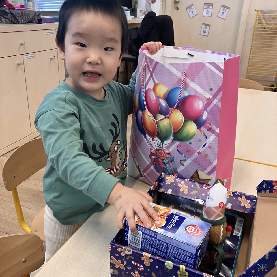 Christmas Shoebox Project