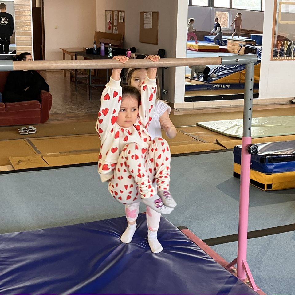 Gymnastic Course