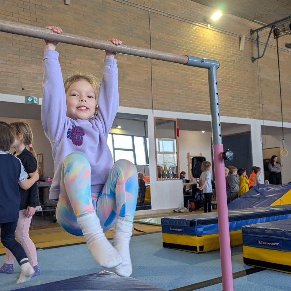 Gymnastic Course