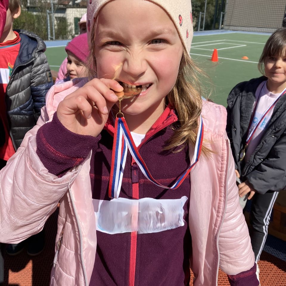Y1 Cup