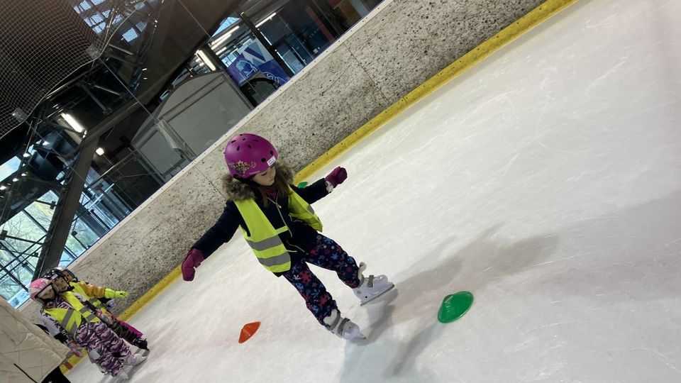 Korčuľovanie, korčuľovanie, korčuľovanie