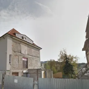 Building in Horský park inquired for future Cambridge International School (CIS)
