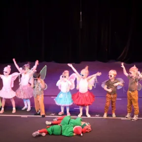 Xmas Performance