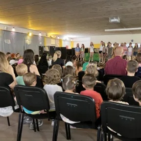Koncert na CIS