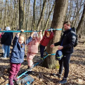 Forest school with CIS