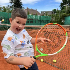 Tennis course