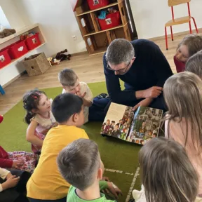 Čítanie rodičov deťom