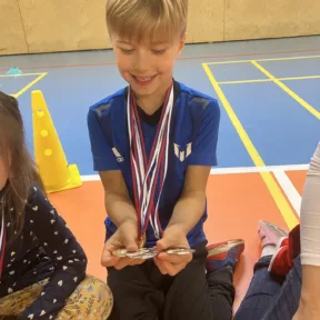 Y1 Cup