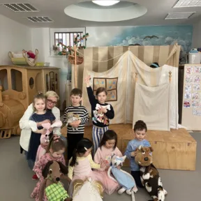 Puppet Performance "O psíčkovi a mačičke"