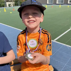Y1 Cup