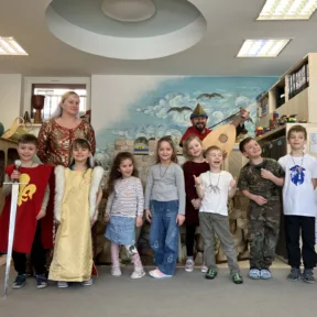 Knight Gaston Story