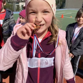 Y1 Cup