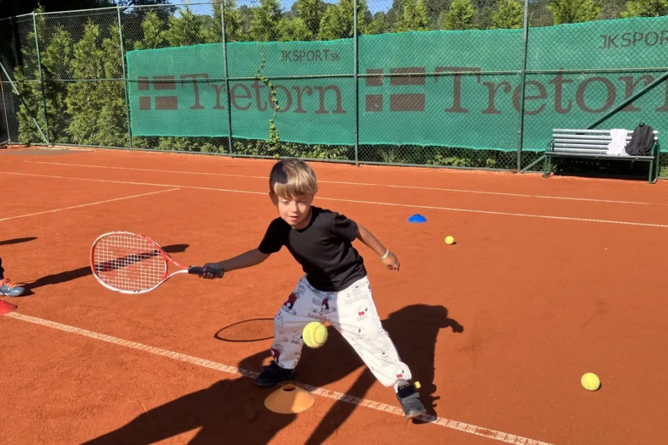Tennis course